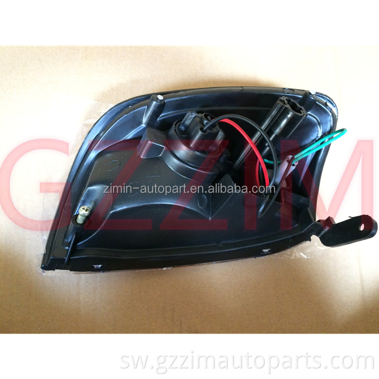 Sehemu za kona za kona za kona za taa za kona kwa Chukua Nissan 720 2001